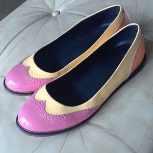 EUC Dr. Martens Pastel Oxford Flats, size 9 - RARE